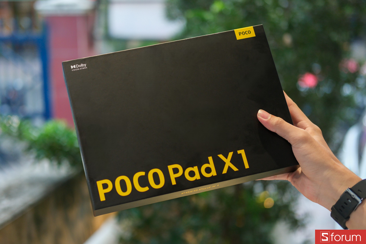 Trên tay hộp đựng của Xiaomi POCO Pad X1