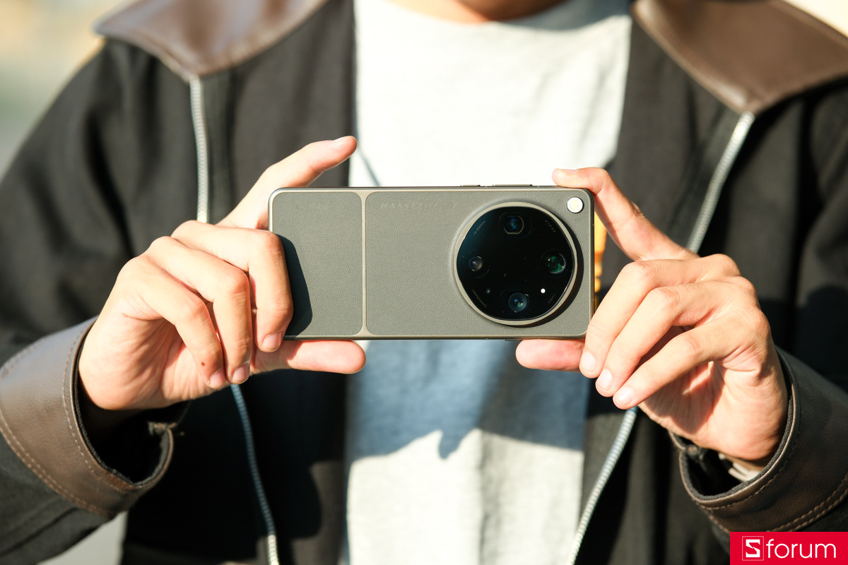 Trên tay và khám phá camera của OPPO Find X9 Ultra