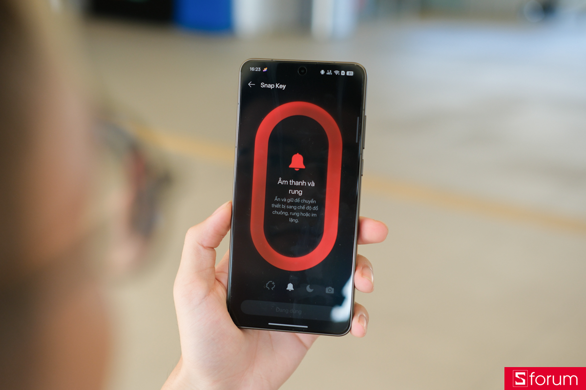 Trên tay OPPO Find X9 Ultra
