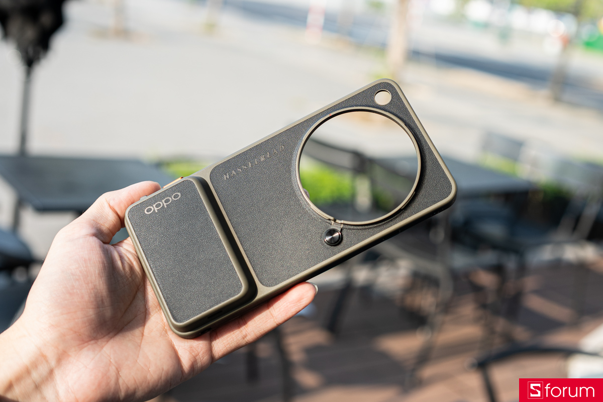 Trên tay OPPO Find X9 Ultra Hasselblad Earth Explorer Kit