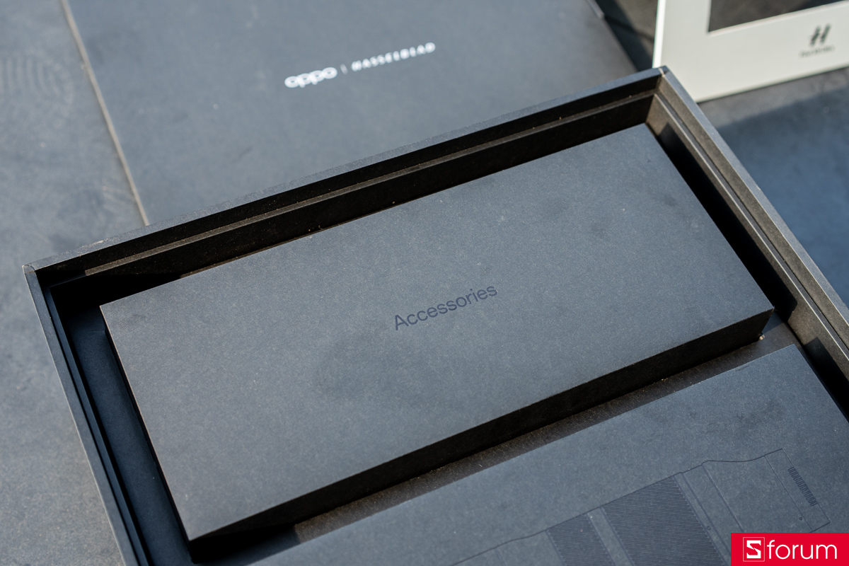 Trên tay OPPO Find X9 Ultra Hasselblad Earth Explorer Kit
