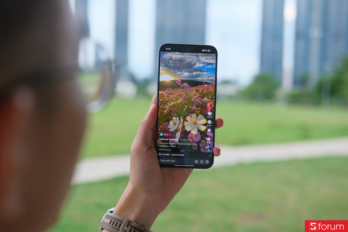 Trên tay màn hình của Xiaomi 17T Pro
