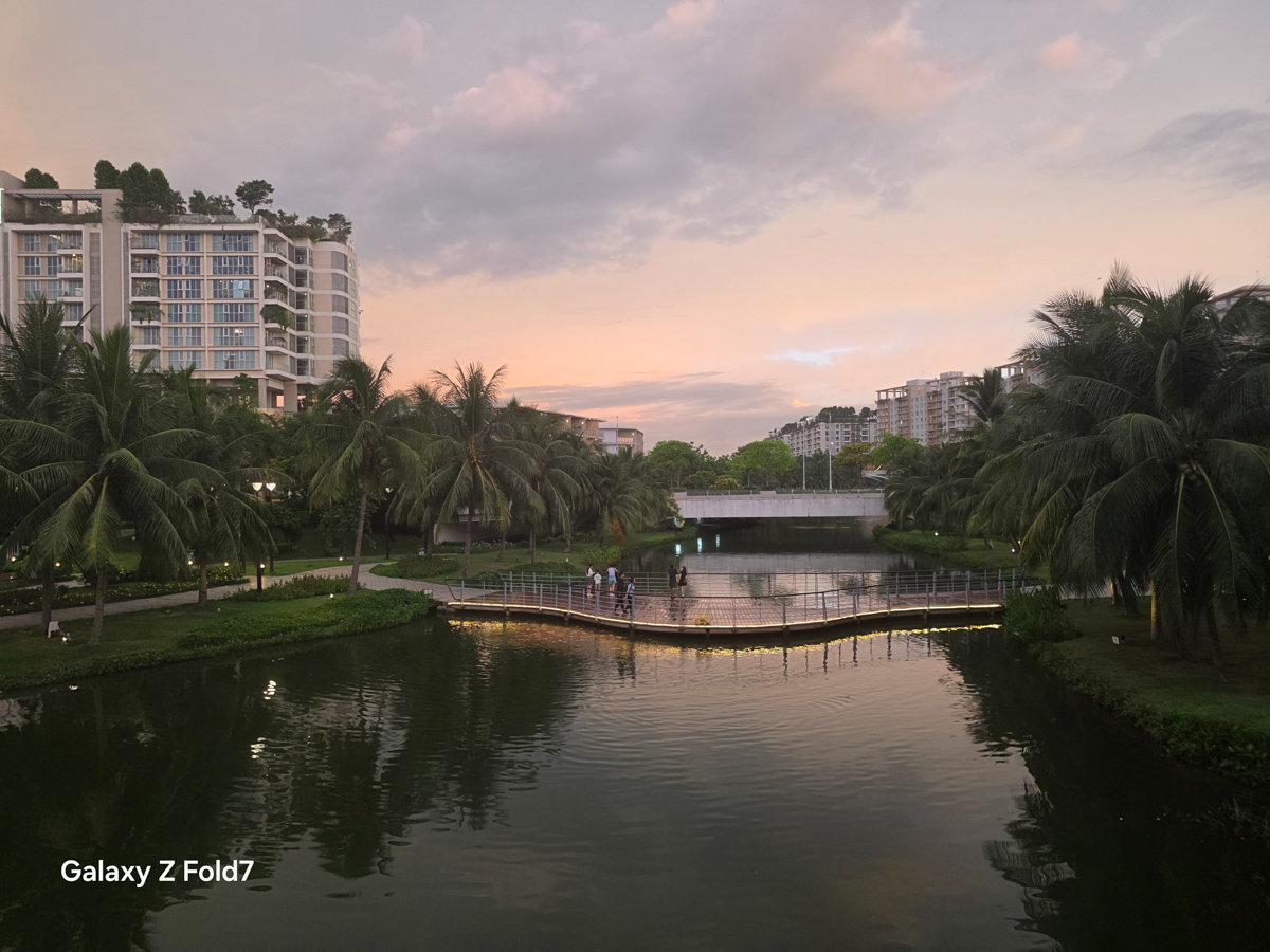 Đánh giá camera của Samsung Galaxy Z Fold7 sau 1 năm