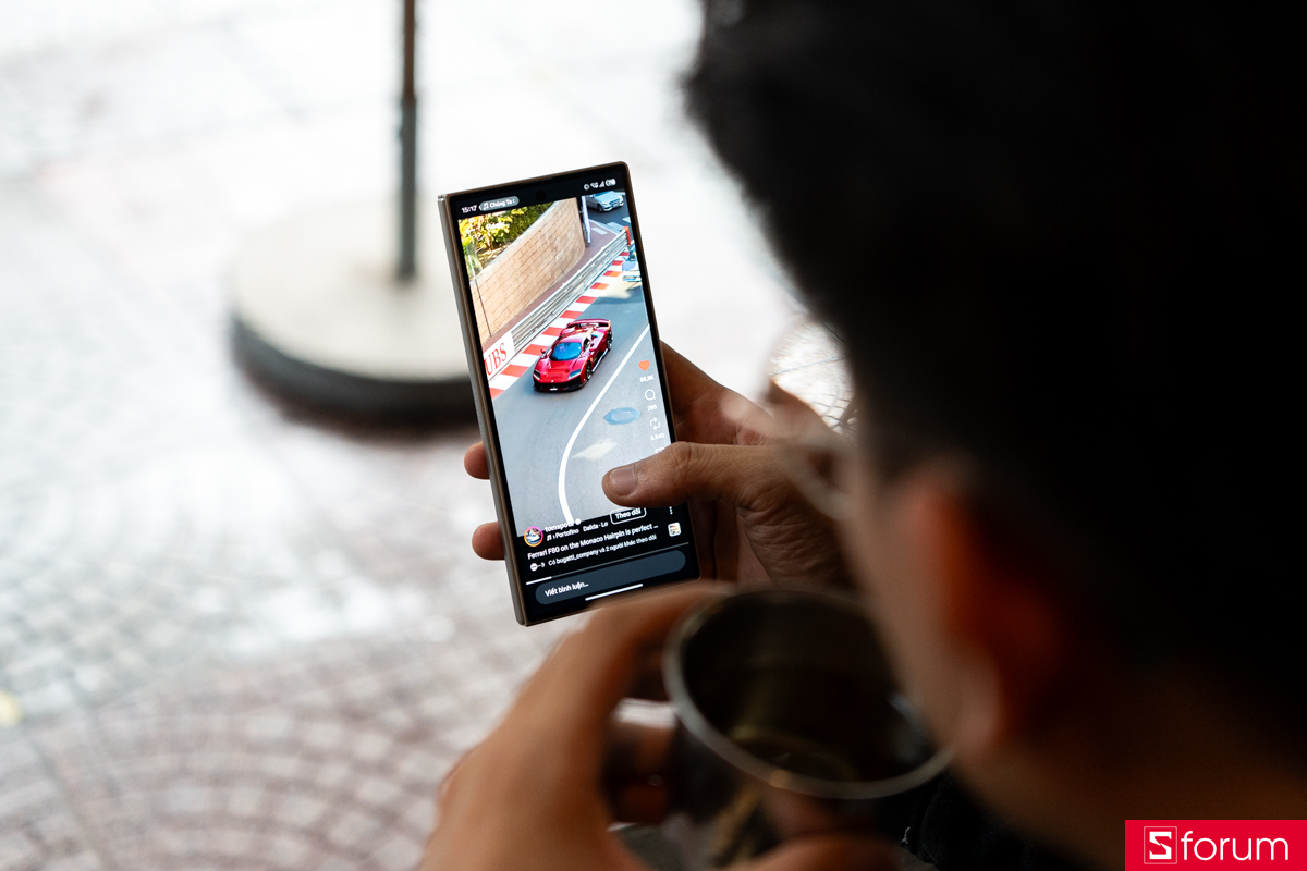 Đánh giá màn hình của Samsung Galaxy Z Fold7 sau 1 năm
