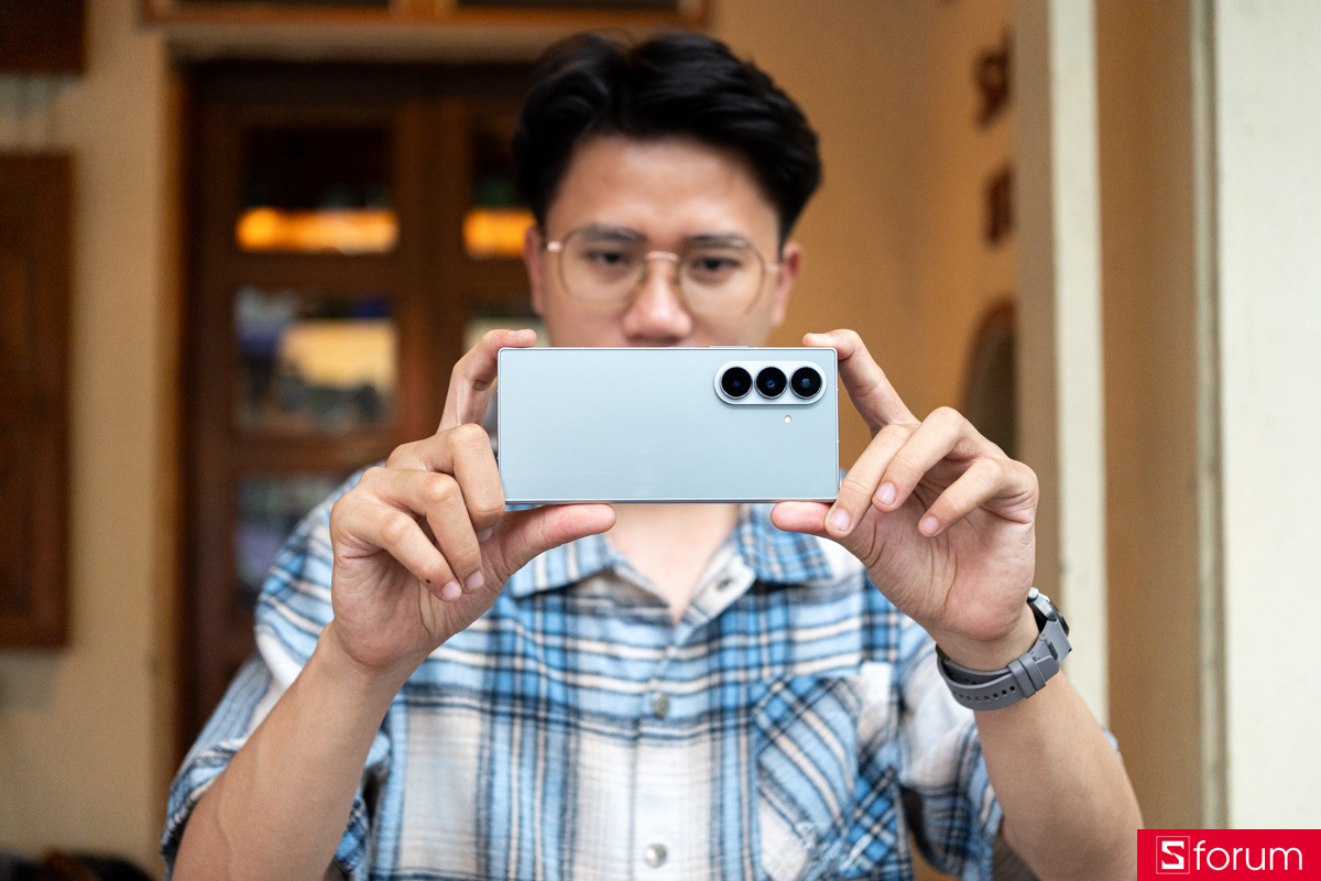 Đánh giá camera của Samsung Galaxy Z Fold7 sau 1 năm