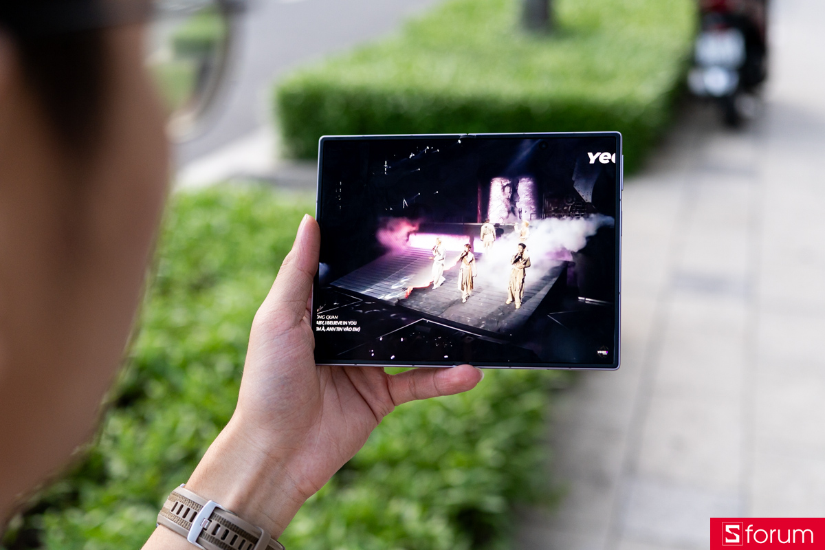Đánh giá loa Samsung Galaxy Z Fold8