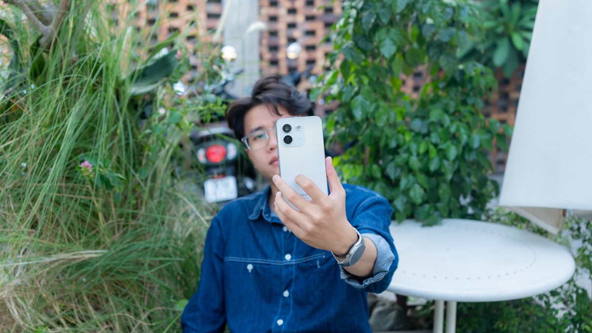 Đến cả REDMI cũng có 17 Pro Max: Pin "khủng long" 10,000mAh, thiết kế bền, ngoại hình vẫn rất mi nhon!
