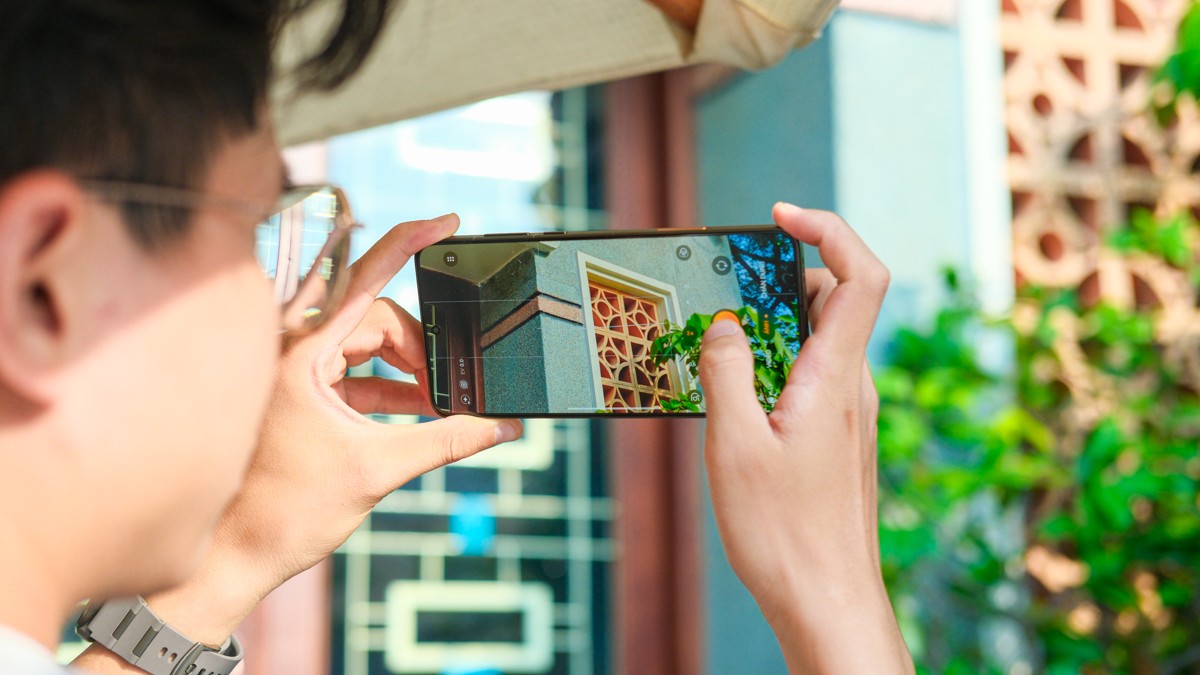 Bảng xếp hạng 5 chiếc smartphone chụp ảnh đẹp nhất hiện nay: Top 1 không phải X300 Ultra!