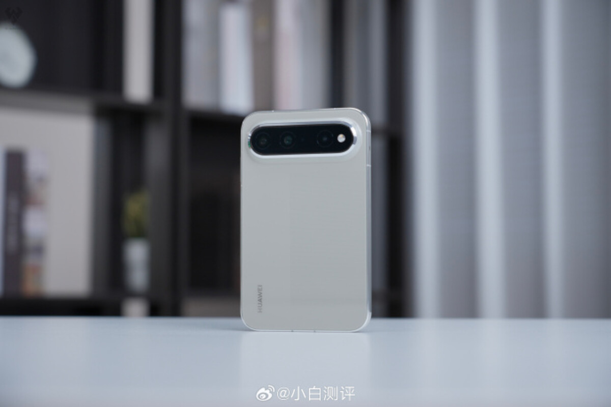 Cận cảnh thiết kế Huawei Pura X View