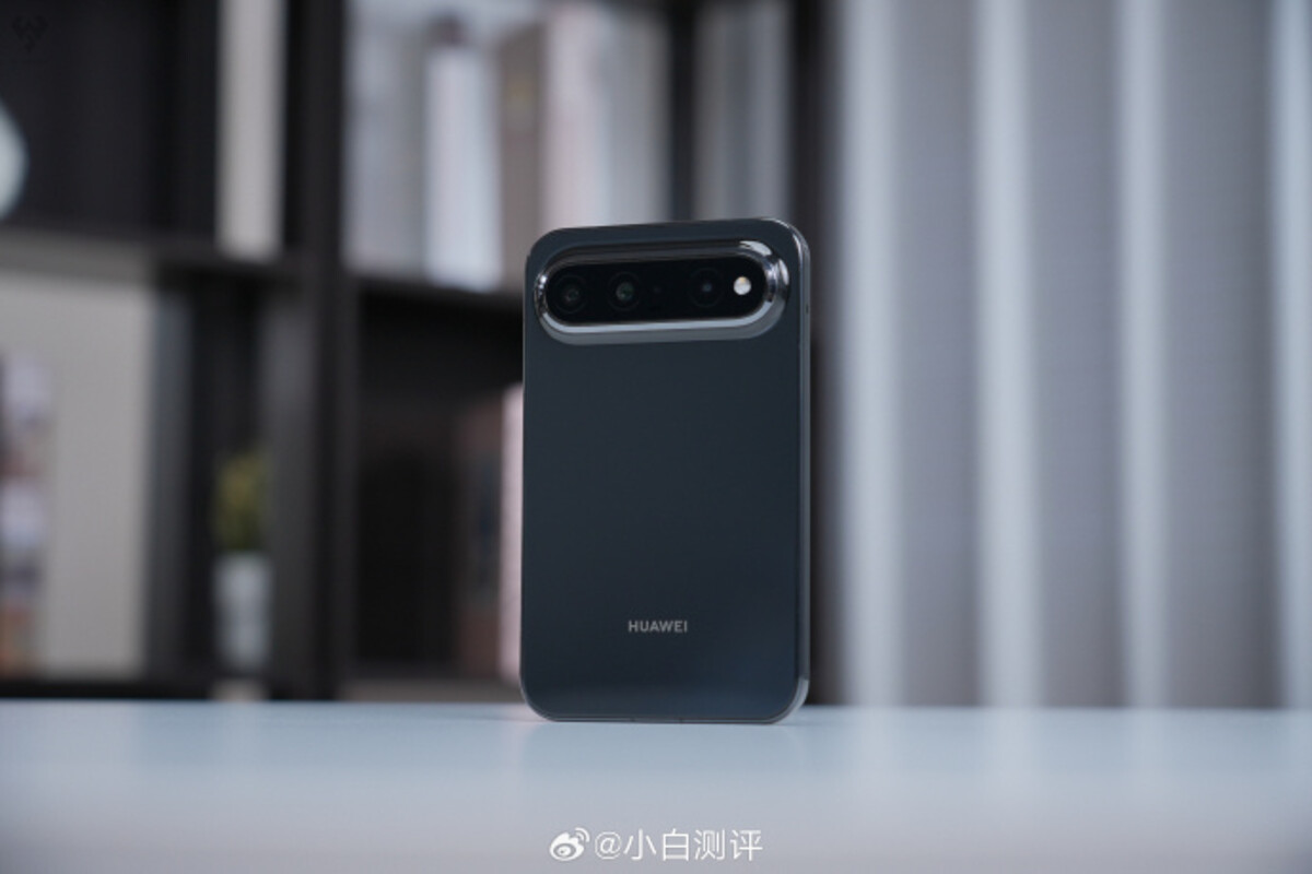 Cận cảnh thiết kế Huawei Pura X View