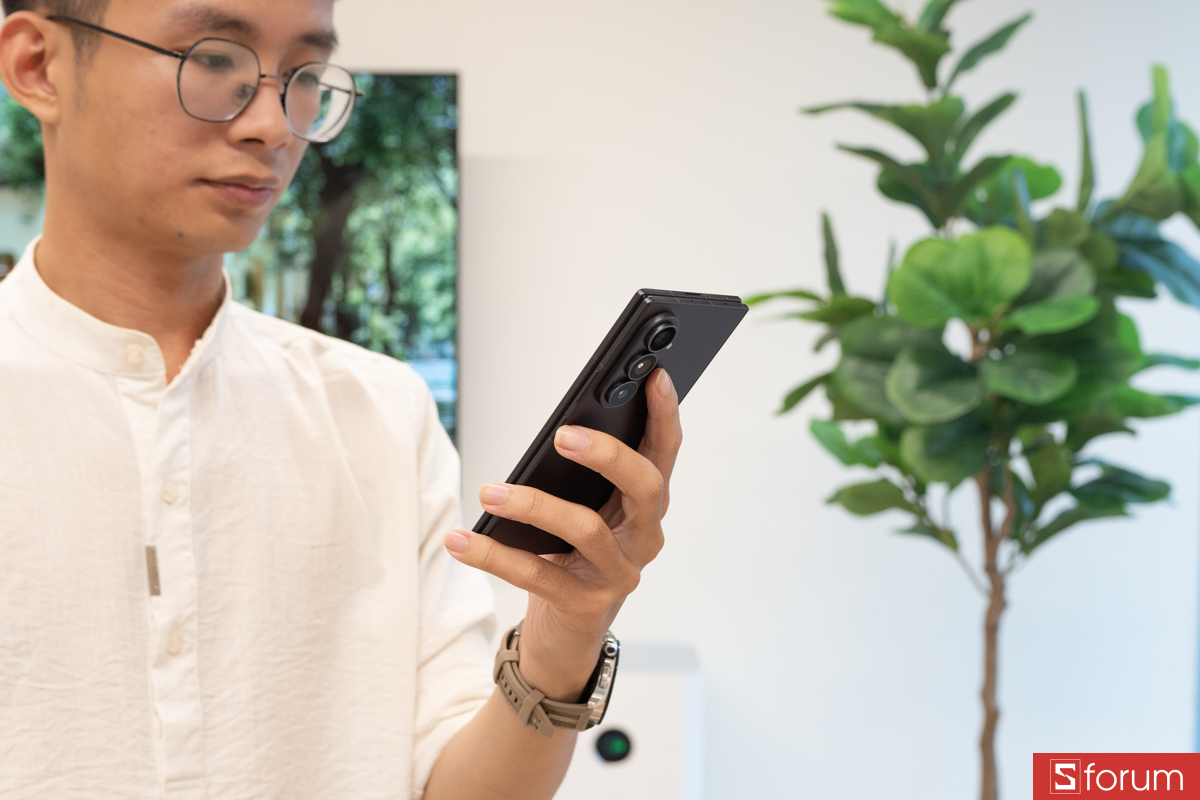 Đánh giá màn hình của Samsung Galaxy Z Fold8 Ultra sau 1 tháng sử dụng