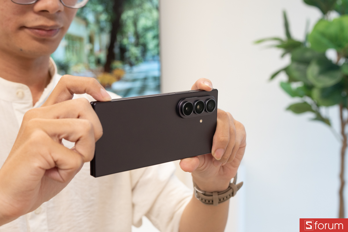 Đánh giá pin của Samsung Galaxy Z Fold8 Ultra sau 1 tháng sử dụng
