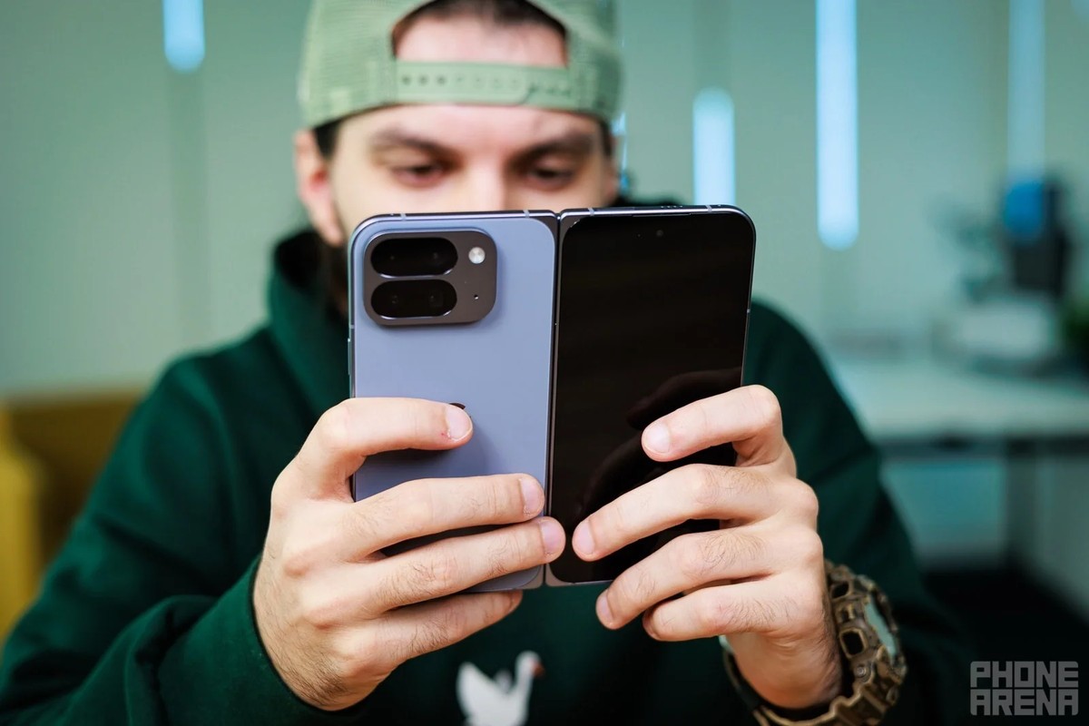 So sánh Samsung Galaxy Z Fold8 vs Google Pixel 10 Pro Fold về hiệu năng