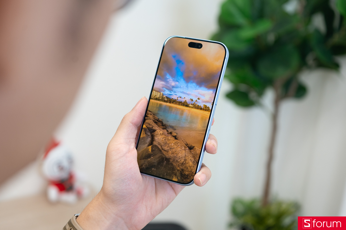 Đánh giá màn hình và loa của iPhone 18 Pro