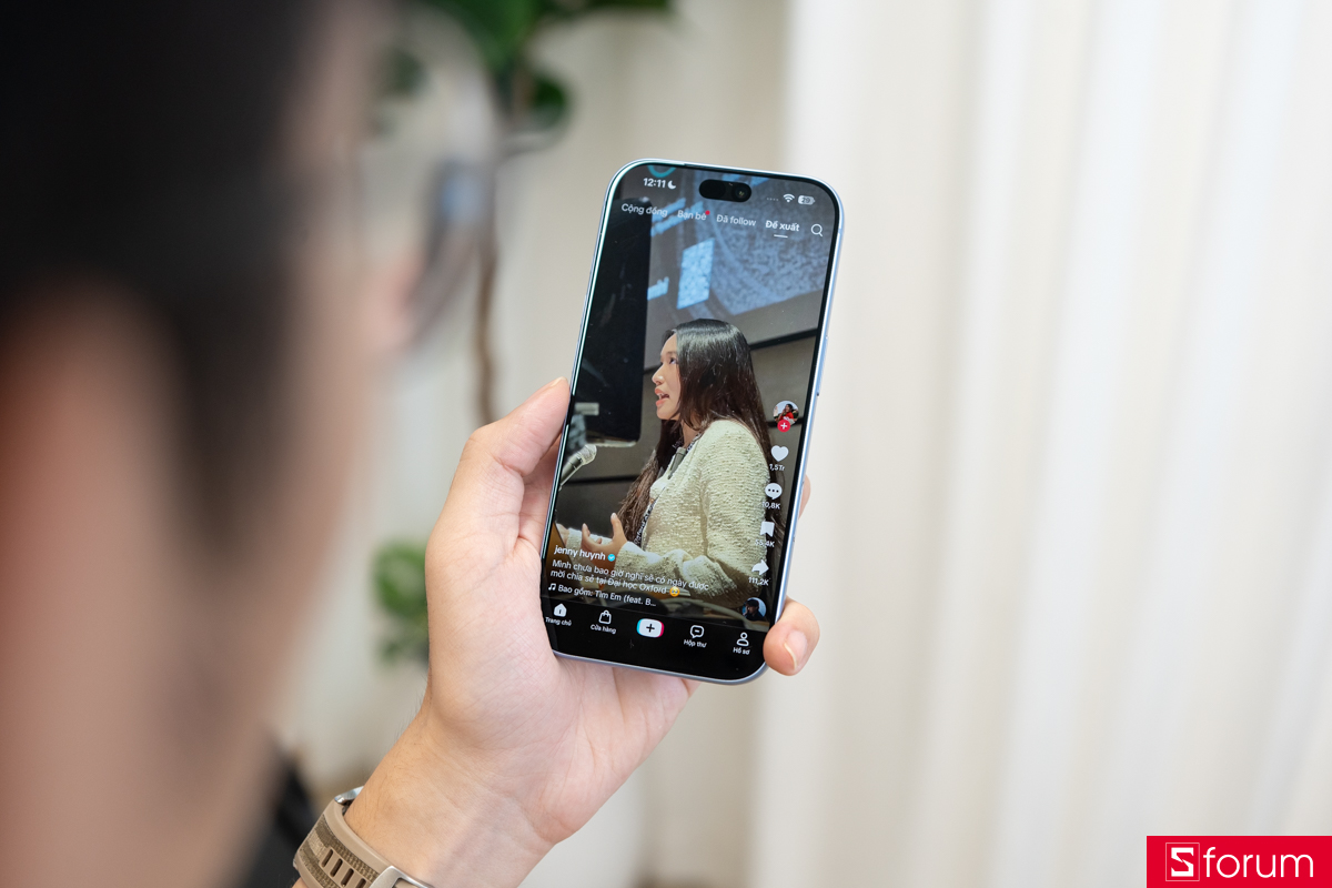 Đánh giá màn hình và loa của iPhone 18 Pro