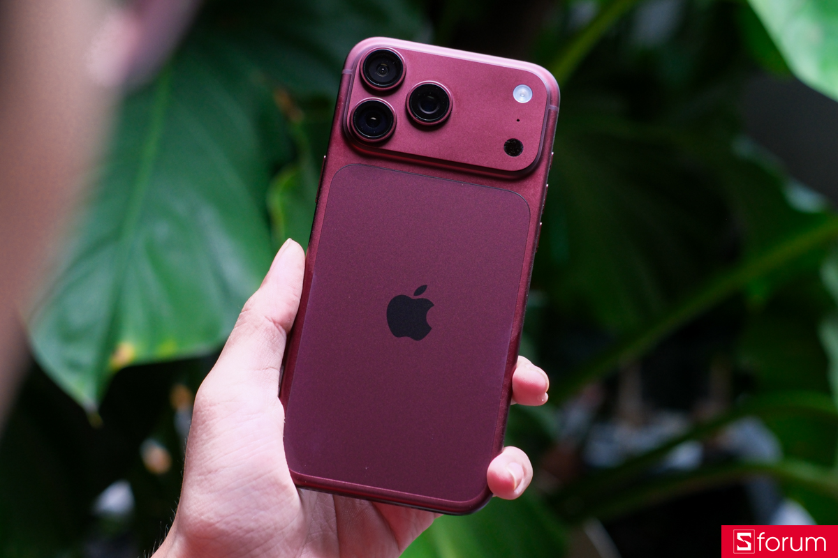 Mở hộp và trên tay iPhone 18 Pro Max