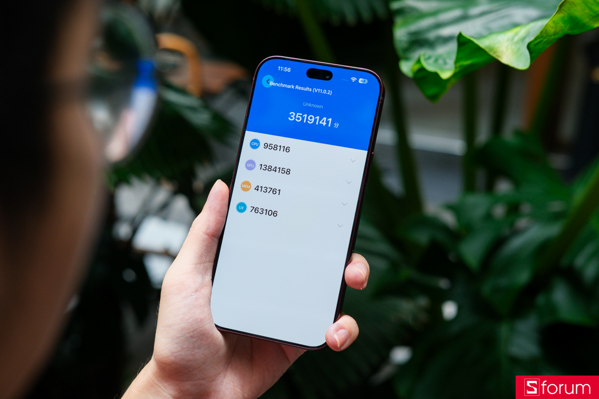 Trên tay và trải nghiệm hiệu năng của iPhone 18 Pro Max