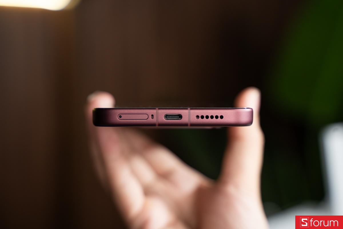 Trên tay và trải nghiệm thiết kế của Xiaomi POCO F9 Ultra