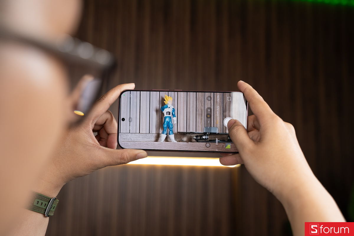 Trên tay và trải nghiệm camera của Xiaomi POCO F9 Ultra
