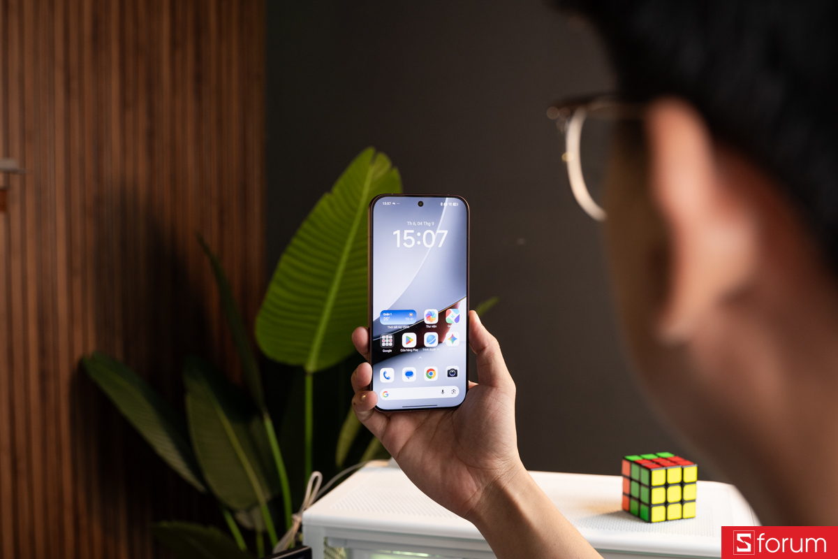 Trên tay Xiaomi POCO F9 Ultra