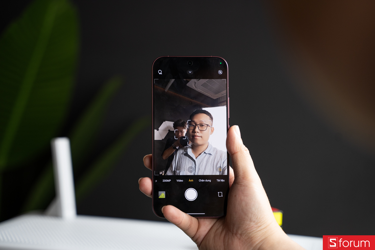 Trên tay Xiaomi POCO F9 Ultra