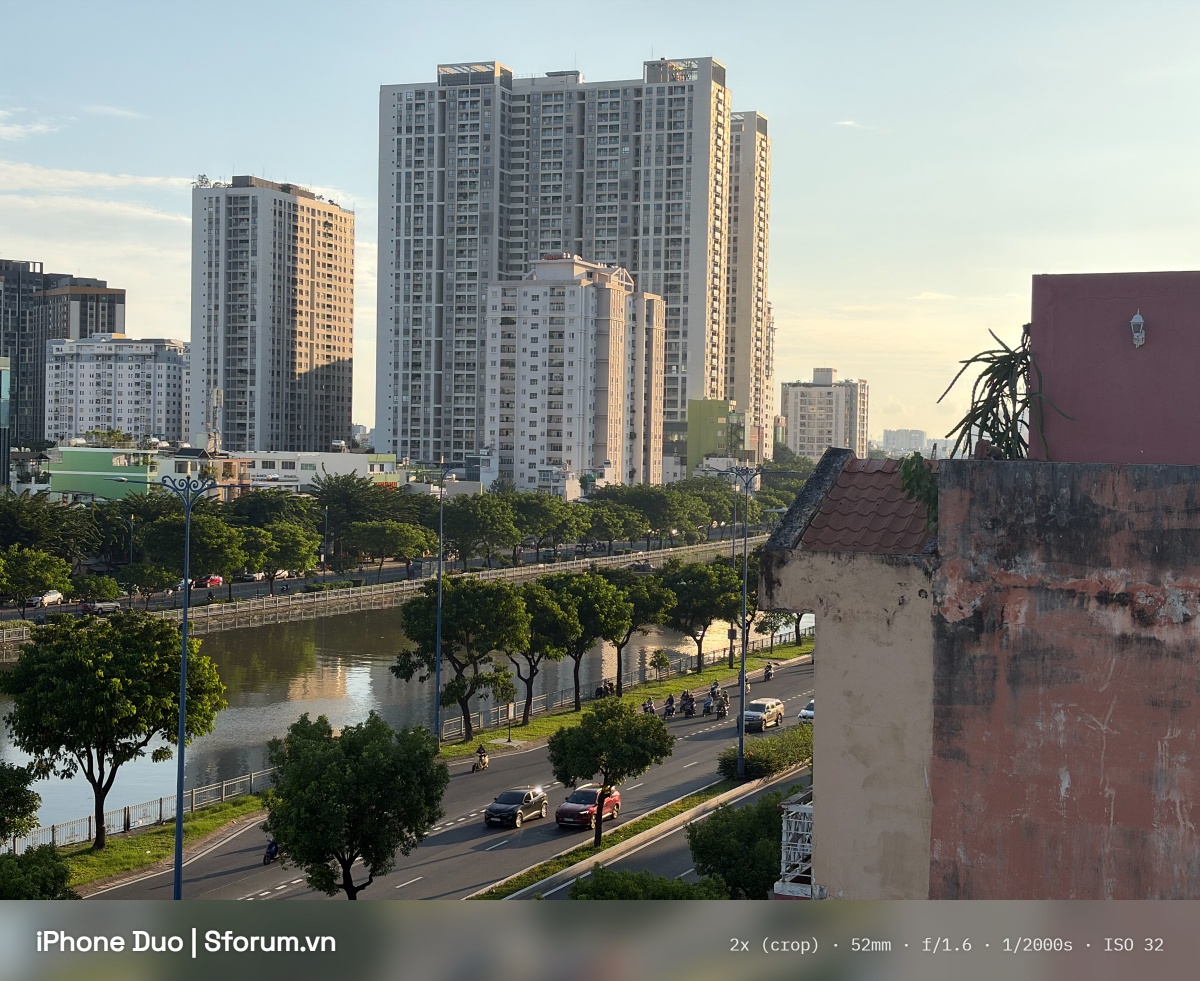 Đánh giá camera iPhone Duo trong điều kiện đủ sáng