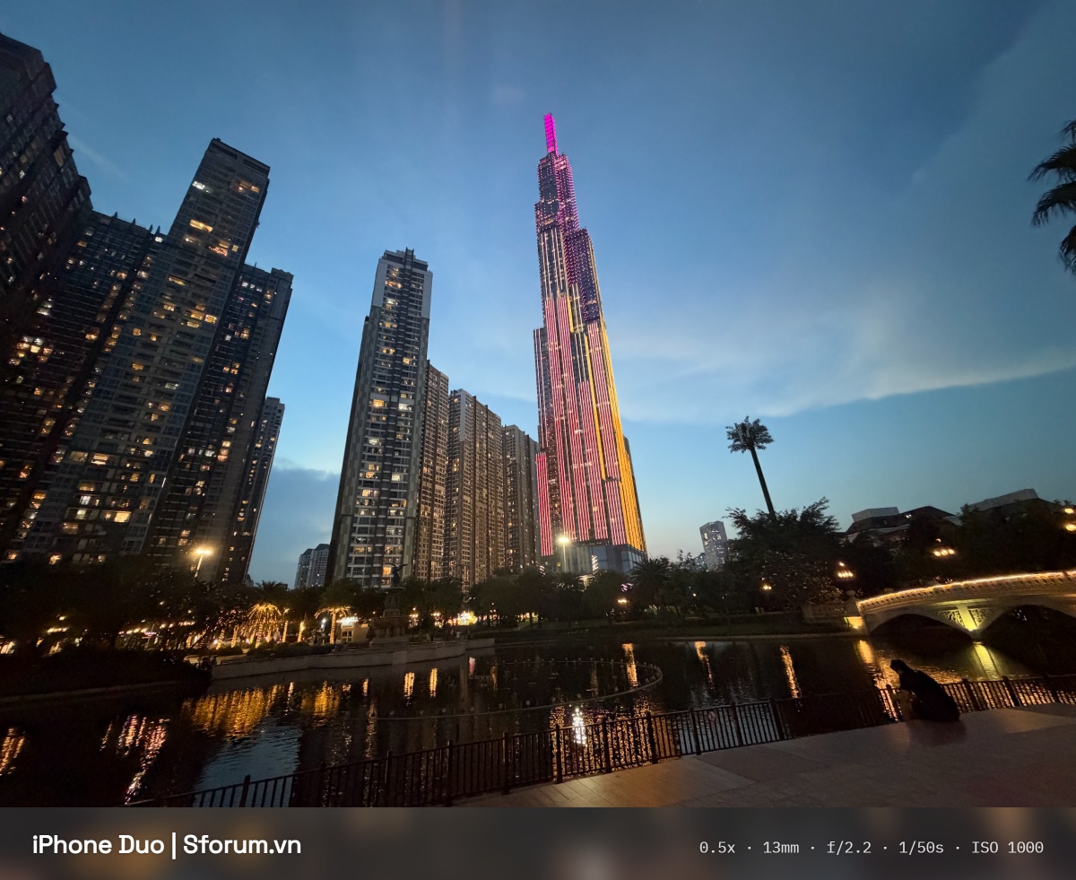 Đánh giá camera iPhone Duo trong điều kiện thiếu sáng