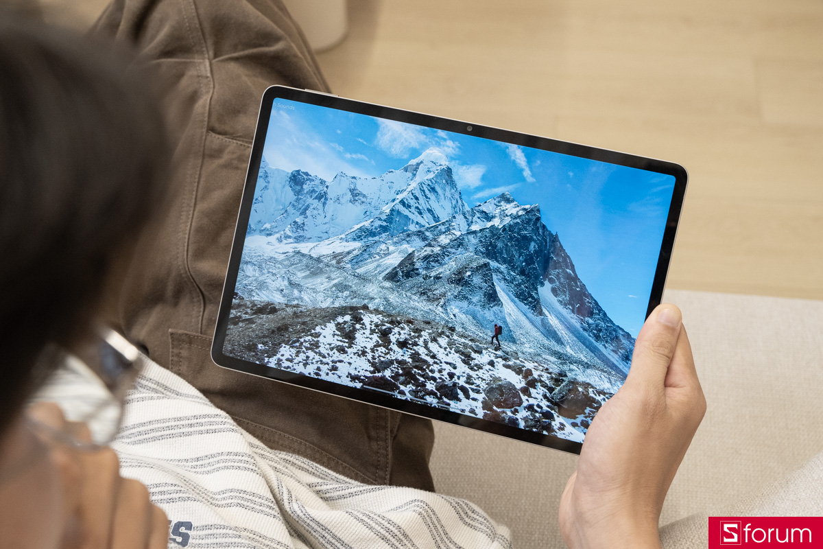 Đánh giá màn hình và loa của HONOR Pad V9