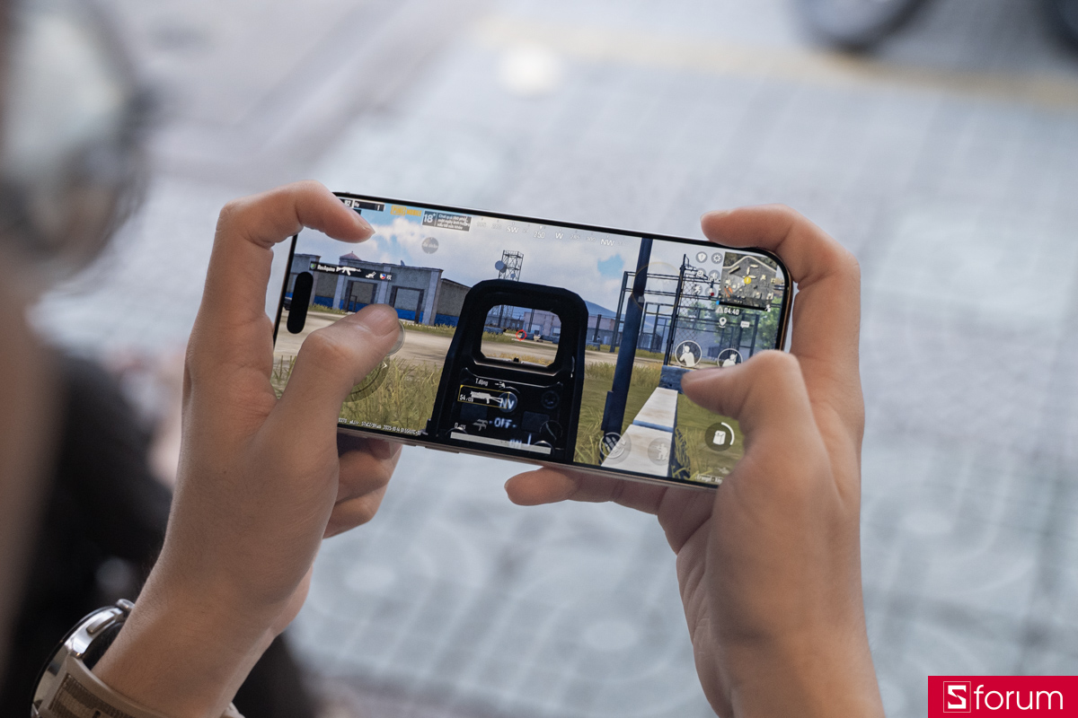 iPhone 17 Pro Max có nên cập nhật iOS 27.0.1?