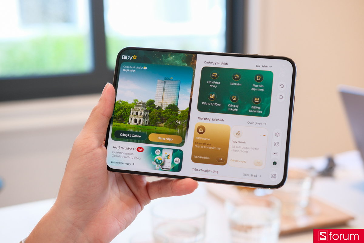 iPhone Duo đã tối ưu ứng dụng hết chưa?