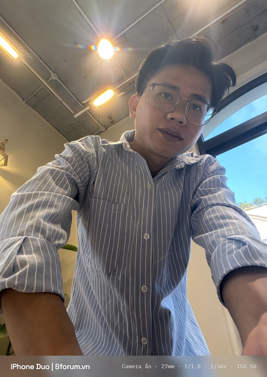 Trải nghiệm camera ẩn trên iPhone Duo
