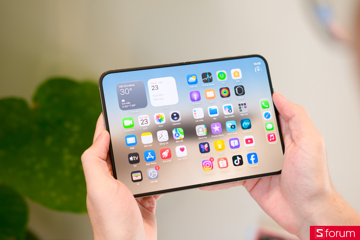 Trên tay thiết kế iPhone Duo