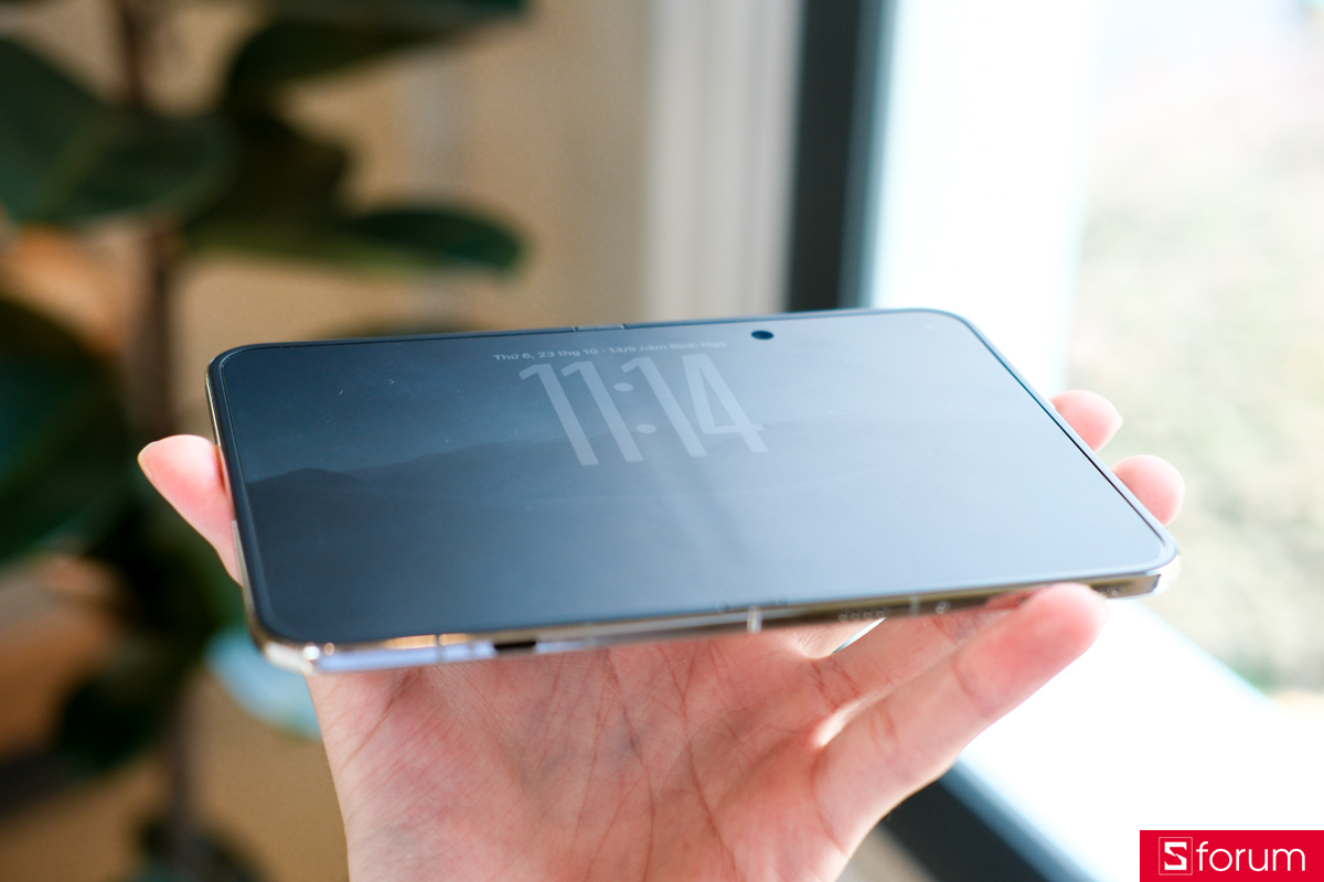 Trên tay thiết kế iPhone Duo