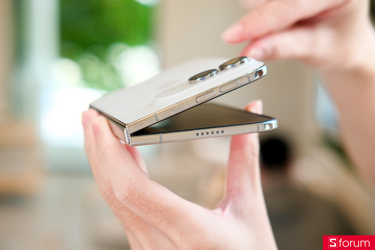 Trên tay thiết kế iPhone Duo