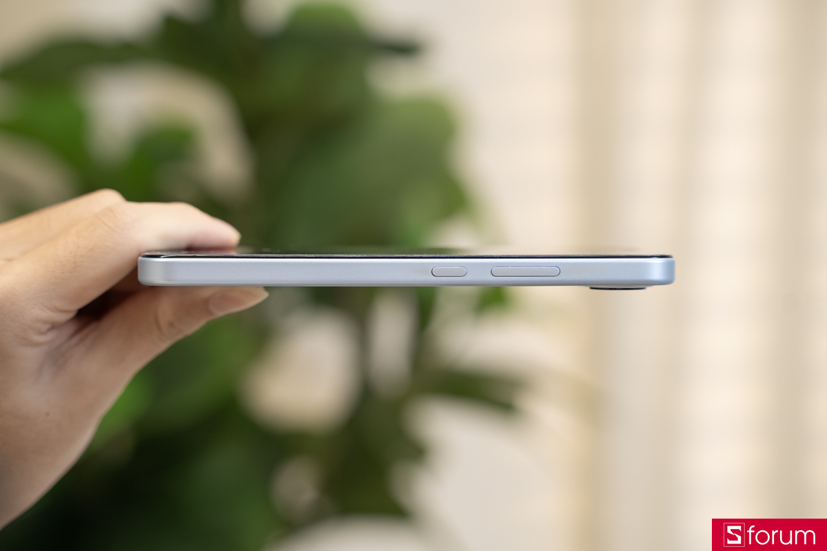 Trên tay và trải nghiệm thiết kế OPPO A7 Pro 5G