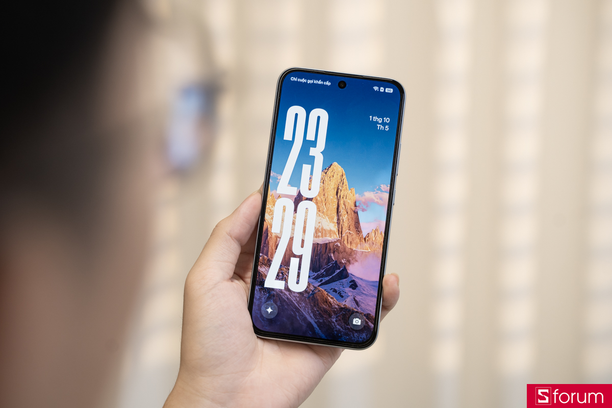 Trên tay OPPO A7 Pro 5G