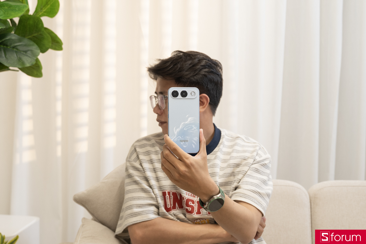 Trên tay OPPO A7 Pro 5G