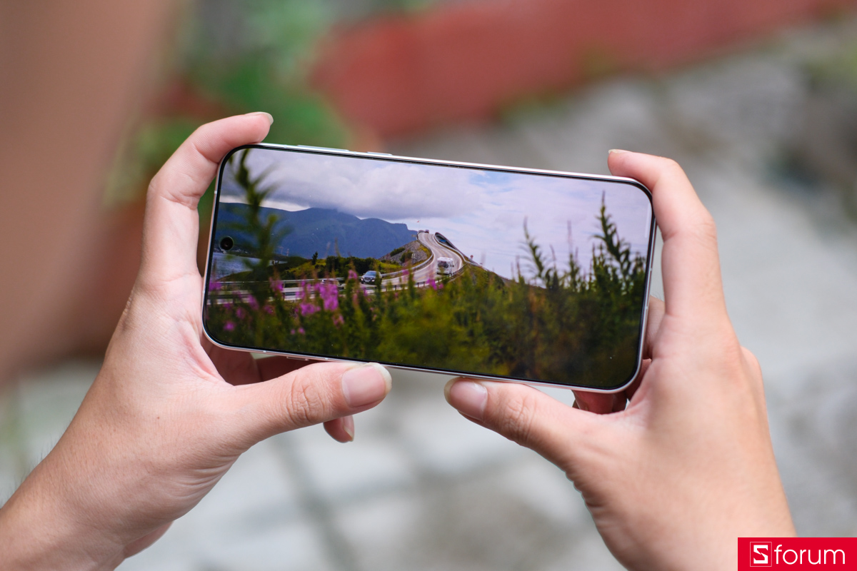 Trên tay và trải nghiệm màn hình OPPO Find X10 Pro Max