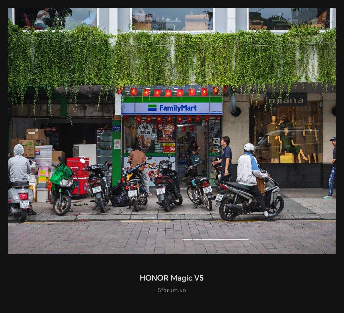 Ảnh chụp từ Honor Magic V5