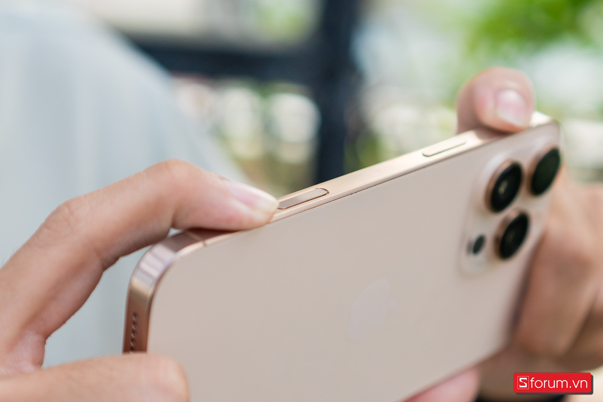 Phím camera control gần như không có tác dụng trong thói quen sử dụng của mình