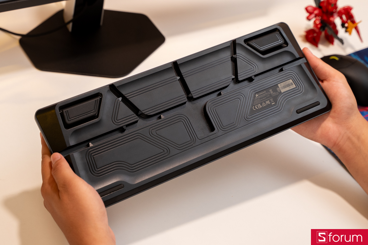 Corsair cung cấp cho người dùng nhiều lựa chọn đi dây