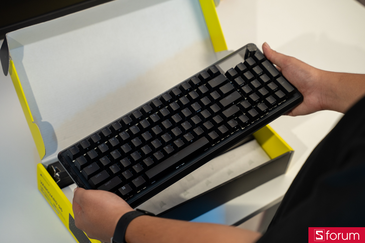 Corsair Vanguard 96