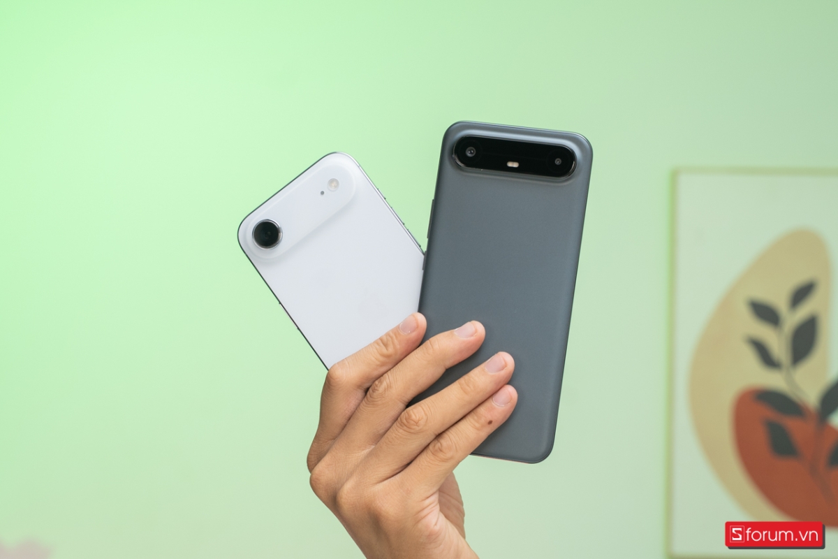 Tecno Pova Slim 5G so sánh với iPhone Air