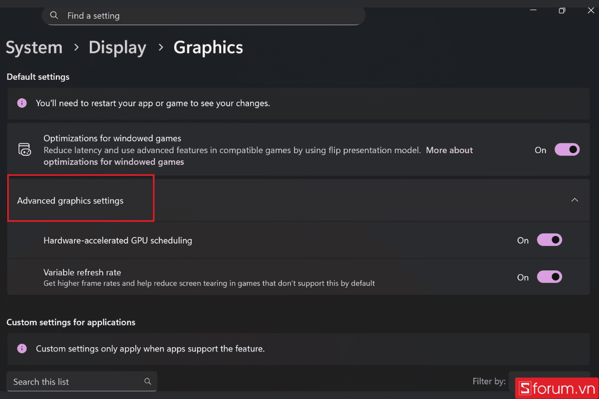 Chọn Advanced graphics settings