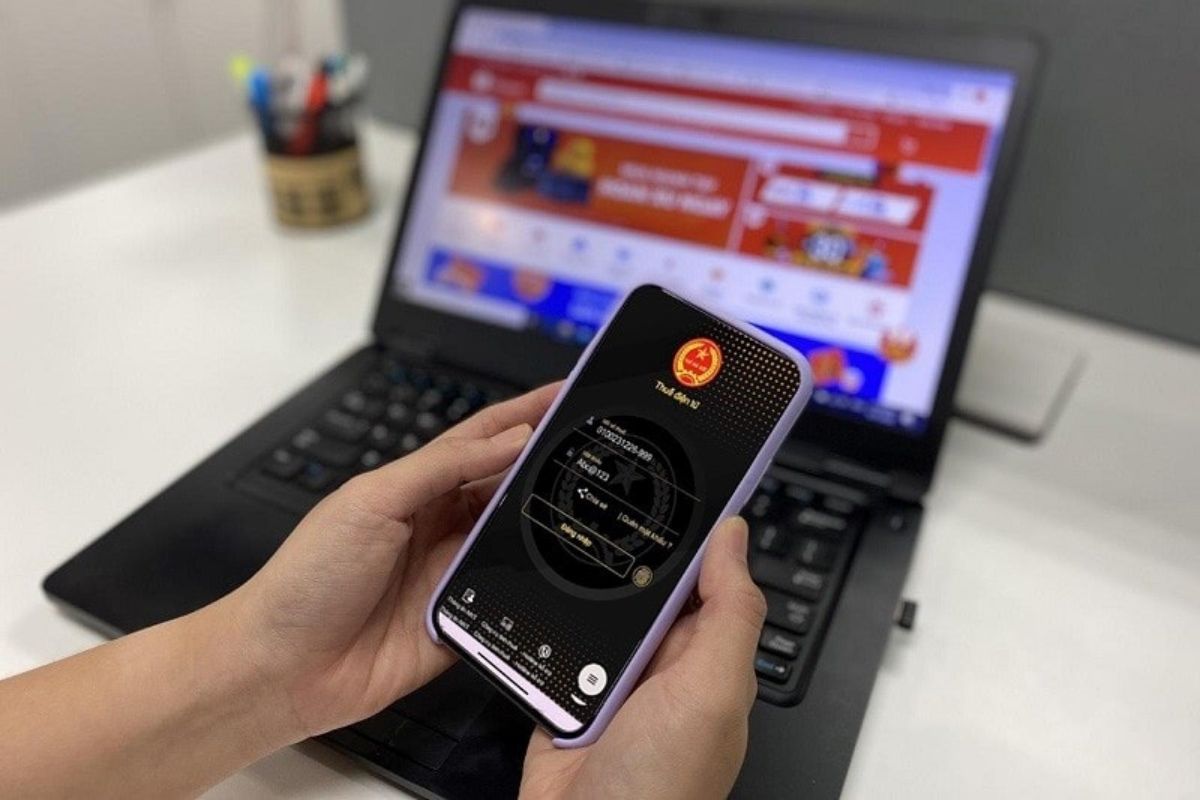So sánh HTKK với eTax Mobile & Cổng Thuế điện tử