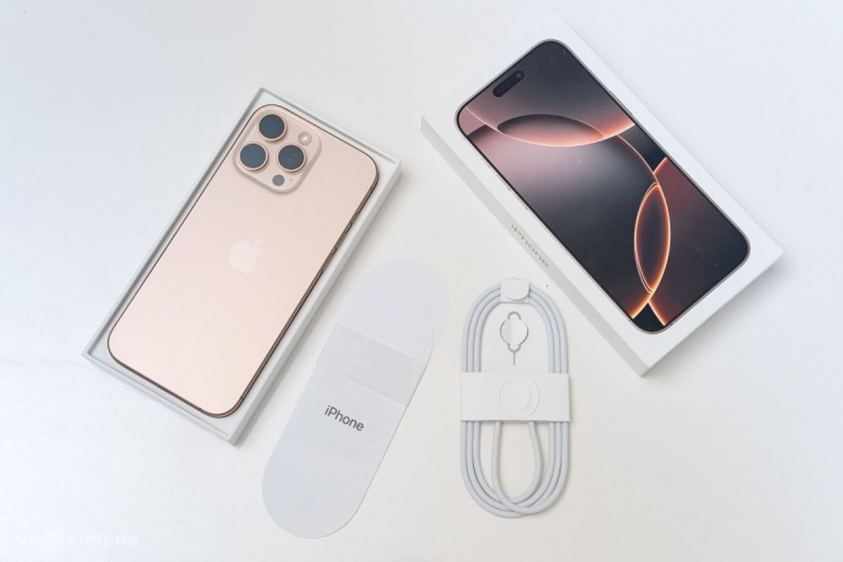 Kích thước iPhone 16 Pro Max