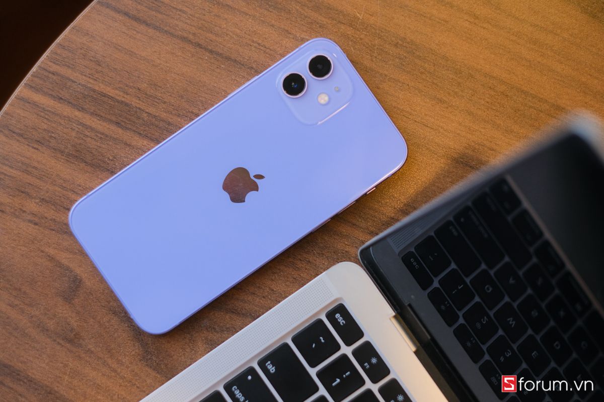 iPhone 12 ra đời năm nào? Tìm hiểu ngay! 1