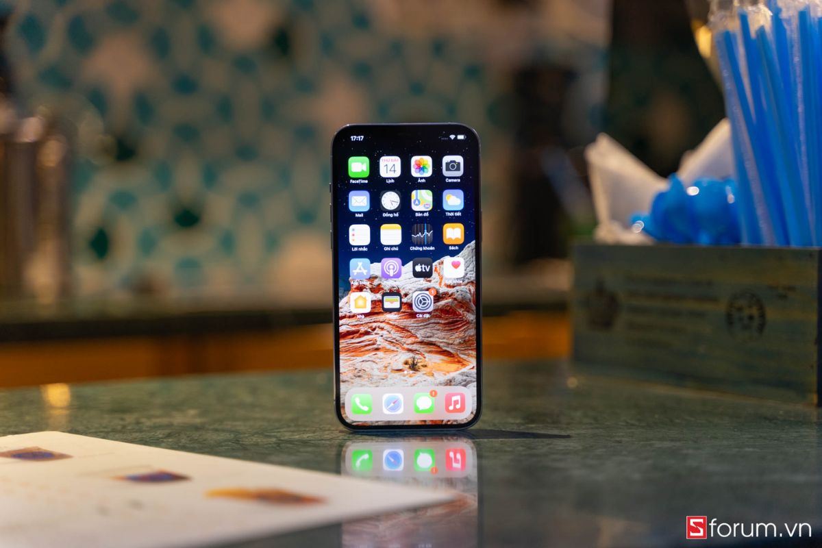 iPhone 12 ra đời năm nào? Tìm hiểu ngay! 2