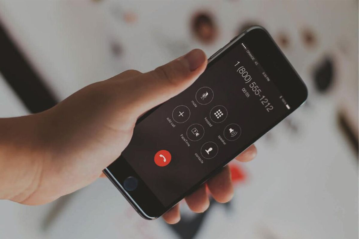 Khởi động lại thiết bị để kiểm tra thiết bị Apple đã được tắt đồng bộ cuộc gọi trên iPhone