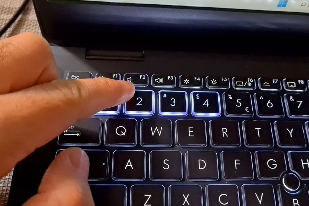 cách vào BIOS Dell bằng phím tắt - bước 2